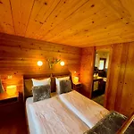 Les Mazots Du Hameau Des Biquettes - Charme Alpin Et Cuisine équipée * Vercorin