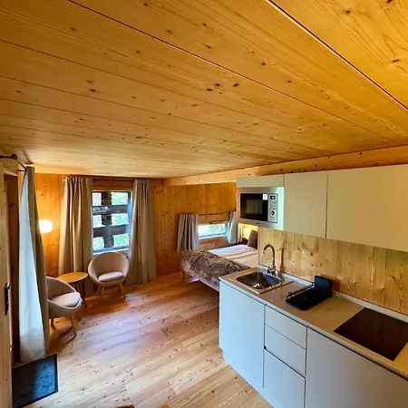 Les Mazots Du Hameau Des Biquettes - Charme Alpin Et Cuisine Equipee シャレー