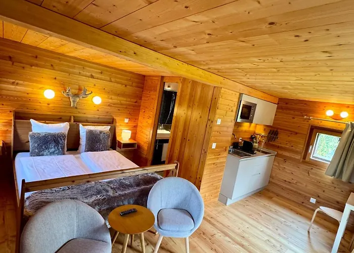 Les Mazots Du Hameau - Charme Alpin Avec Cuisine Equipee * فيركورين